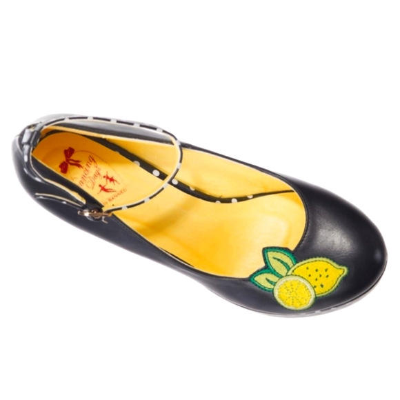 Banned Apparel Pin Up Lemon Wedge Shoes - Picture 6 of 6
